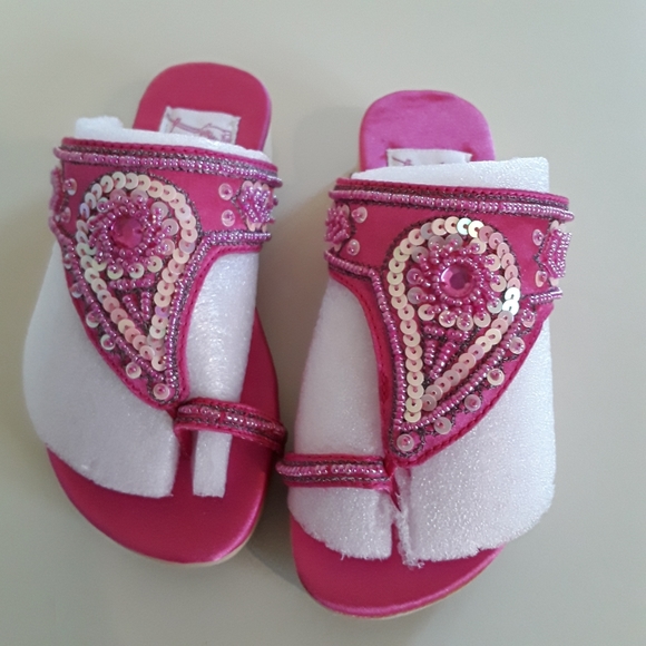 little laundry Other - Little laundry kids sandal size 10M